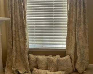 Leafy Linens Pillows