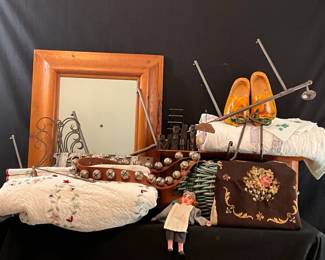 Country Primitive Decor