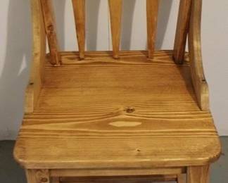 251 - Chair - 19" x 16" x 33"
