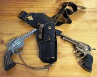 20 - 2 Cap Guns and One Holster (Vintage)
