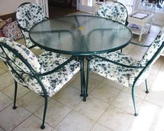 99 - 5 pc. Patio Set Table: 28" x 48" Chairs: 34" x 22.5" x 20"
