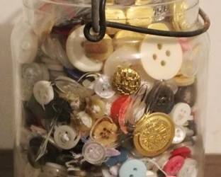406 - Mason Jar Full of Buttons
