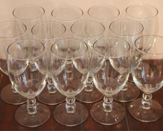 357 - 12 pc. Glasses Set - 7.5" tall
