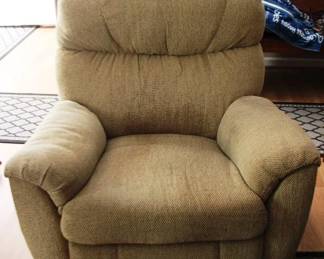 83 - Recliner Chair - 39" x 32" x 38"
