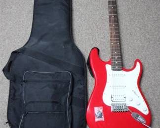 11 - Crate Electric Guitar w/ Case - 37" long You are buying a used as-is electric/electronic item. We do not guarantee all components are present, and if it is not expressly stated, it is untested.
