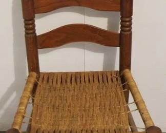 250 - Chair - 14" x 40" x 18"
