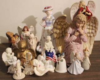 419 - Lot of Assorted Figures
