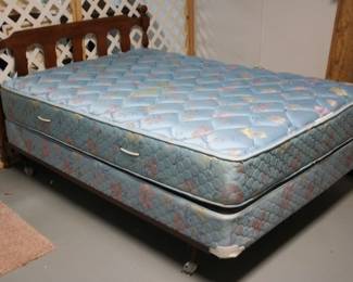 207 - Full Size Bed w/ Bedding - 52" x 73" x 38"
