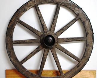 23 - Wagon Wheel Decoration - 28" round
