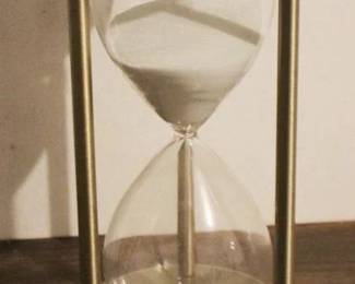 415 - Hourglass - 12" tall
