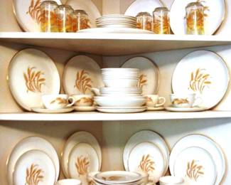 95 - 76 pc. Knowles Golden Wheat China Set
