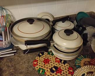 Regal ware retro pot and pan set