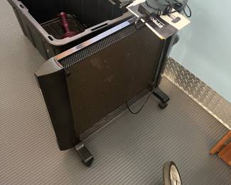 DeLonghi space heater 