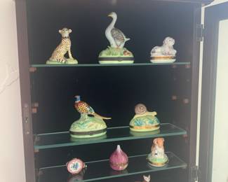 Limoge with wall-mount display cabinet