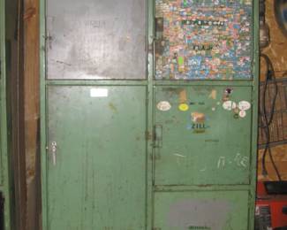 Heavy duty locker (one of two)