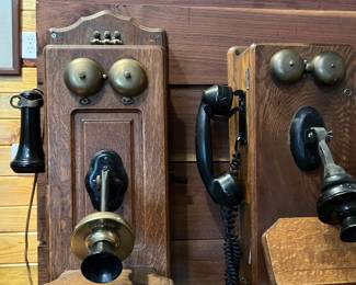 Antique Oak Wall-phones