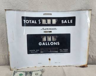 Vntg enamel/porcelain Bennett gas pump faceplate