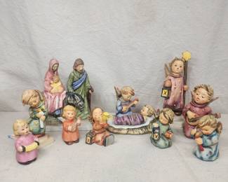 Hummel Nativity pieces