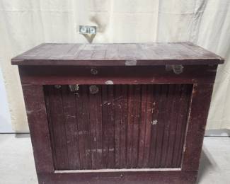 Antique barn find bin