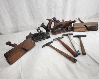Vintage / Antique Wood working tools - planes