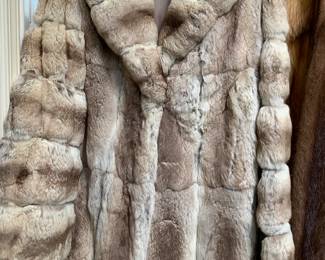 Chinchilla fur ( poor condition)