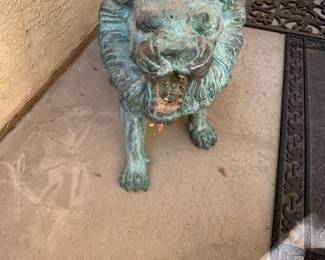 Sentry Lion (2) sold as a pair