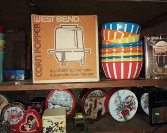 Vintage Tins Vintage kitchen appliances Deka bowls