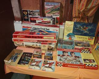 Vintage Sizzlers, Hot Wheels Vintage Hydroplane model in Orginial  boxes 