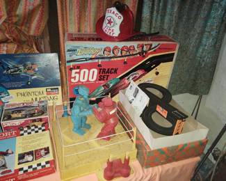 Vintage Texaco Fire Chief helmet , Vintage Monogram models