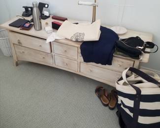 6-drawer storage bench