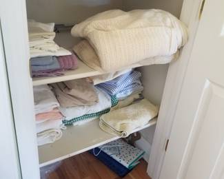 Towels & linens