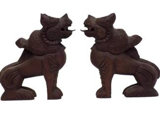 CHINESE FOO LION CARVINGS