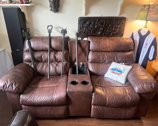 Media recliners (manual)