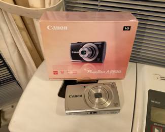Cannon Camera