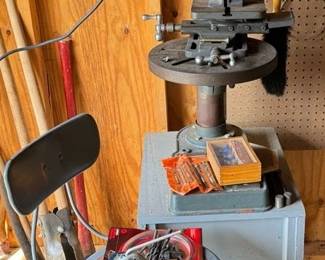 Cummins Heavy Duty Drill Press W Table Chair