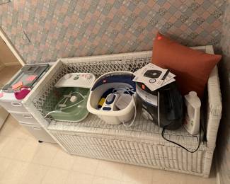 Buy it now- wicker bench w/ Storage $45