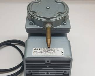 GAST 2Z866 Diaphragm Compressor/Vacuum Pump DOA-P135-AA