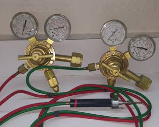 Victor Regulators SR 252c 350 Hydrogen & SR 250c 540 Oxygen