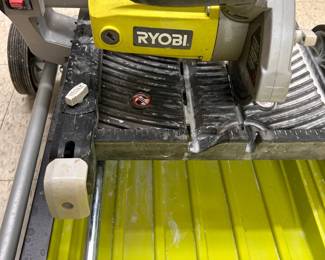 Ryobi WS750L Tile Saw With Laser and Portable Table