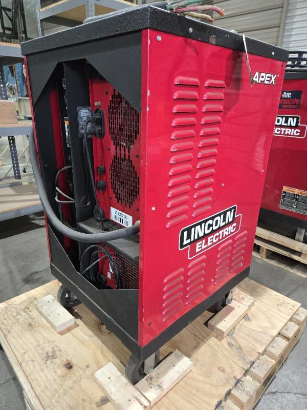 Apex Lincoln Electric Power WaveS500 Welder