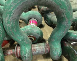 Crosby 25t 1 3/4 Shackle