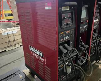 Apex Lincoln Electric Power WaveS500 Welder