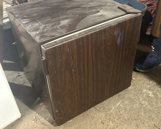 Mini fridge