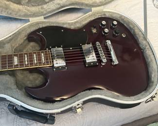 Gibson Signature series guitar