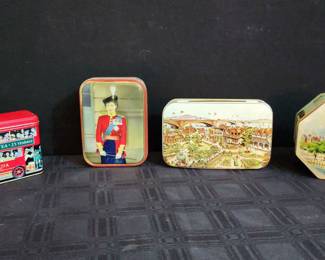 Set 4 of Tin Containers from England 