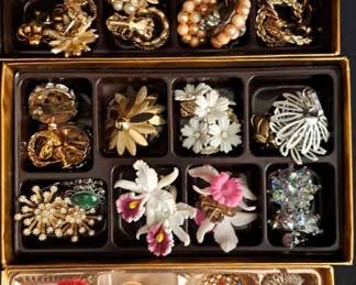 Mystery Costume Jewelry Clipon Earring 