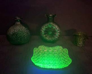  033 Uranium Glass Tray Green Glass Set 