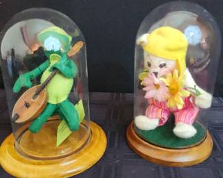 Vintage Annalee Figurines With Display Cases 