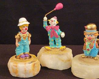 Clowning Around Artist Ronald A. Lee