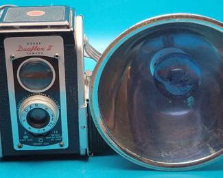  019 Kodak Duaflex II Camera